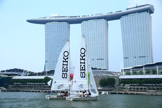 Sailing with Marina Bay Sand at the backgroud - 3rd Asia Pacific Student Cup © Howie Choo